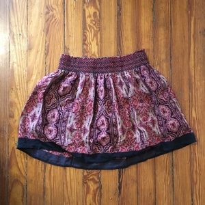 Silk patterned skirt by Kimchi & Blue